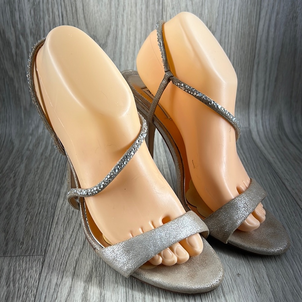 Badgley Mischka Silver Strappy Heels